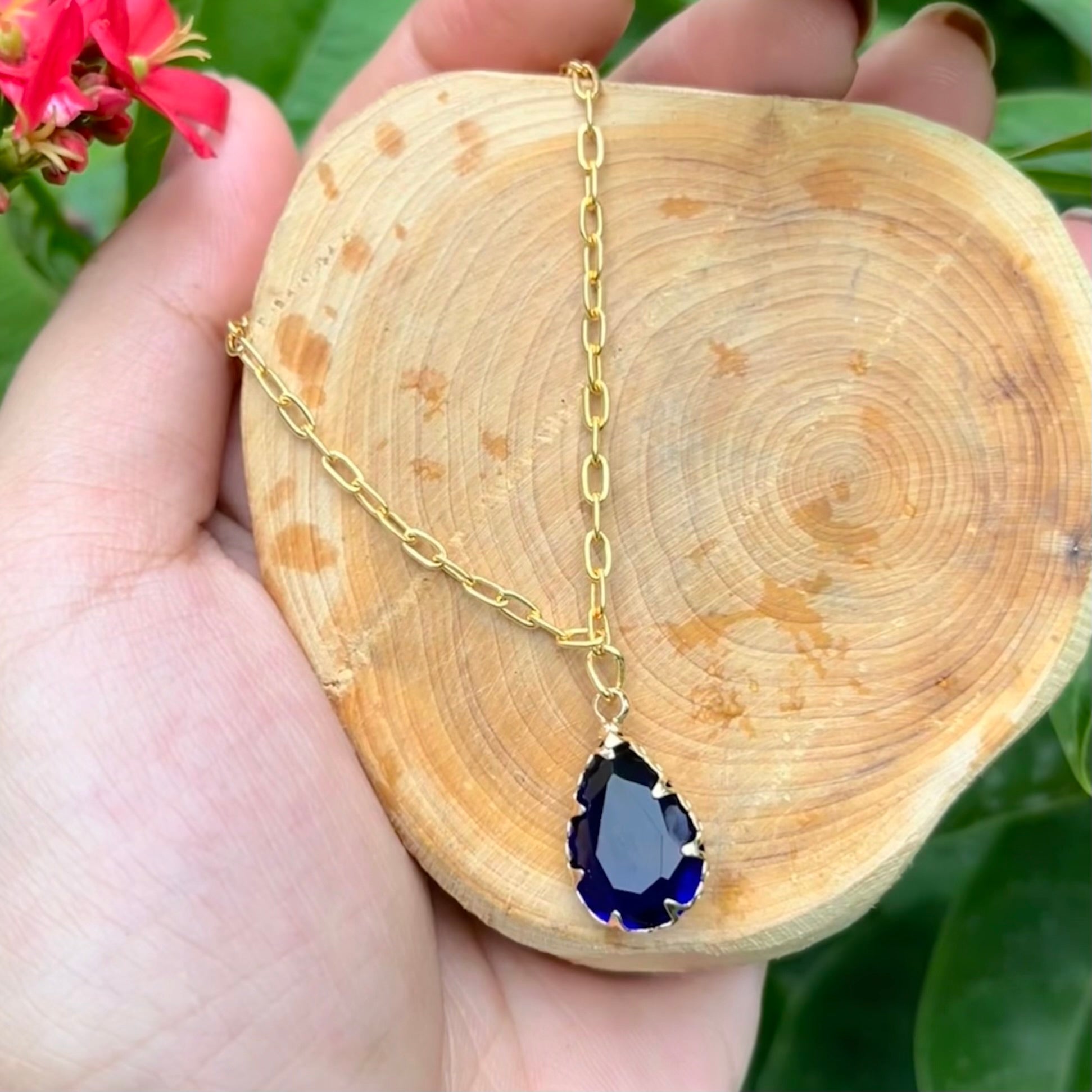Sapphire Pendant