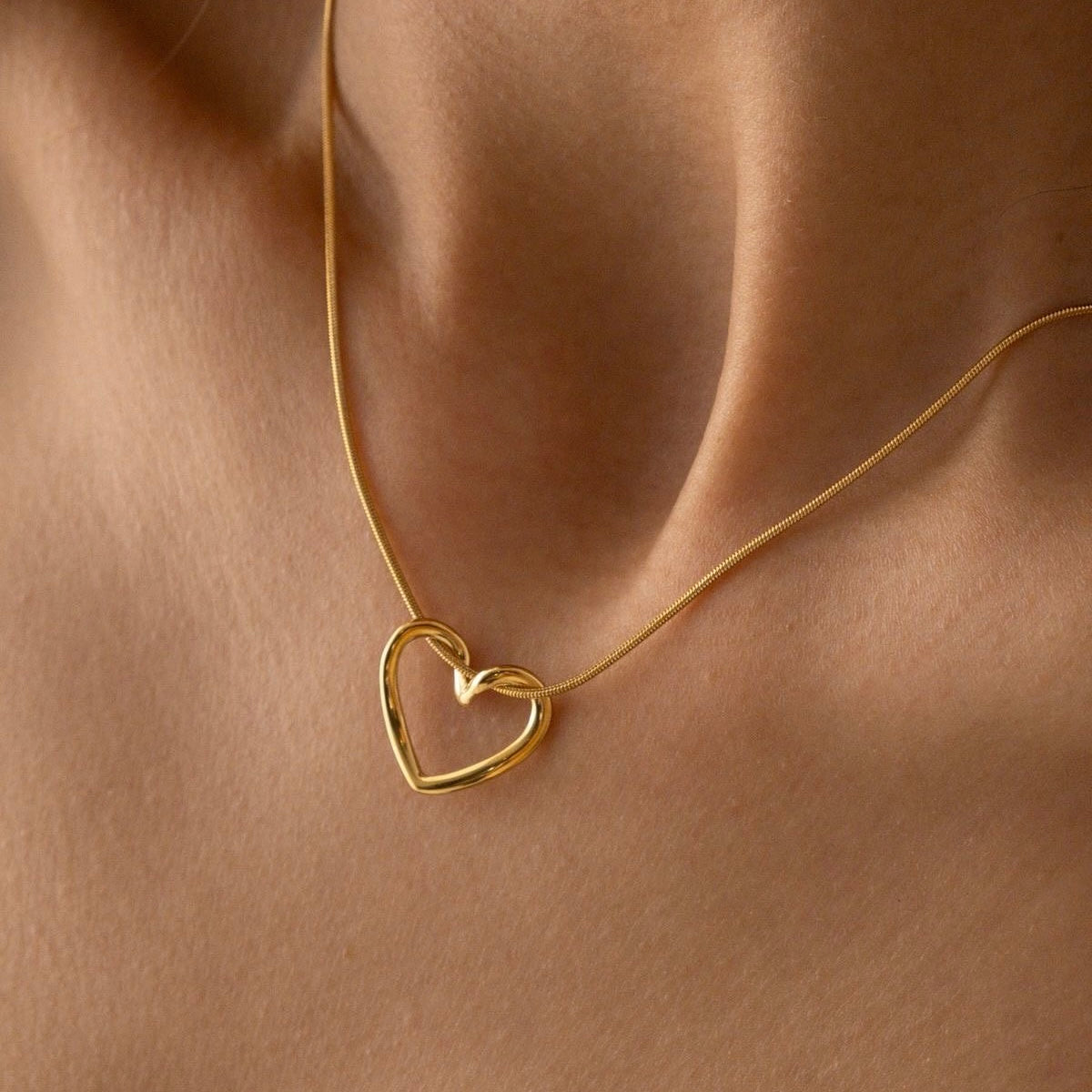 Looped in Heart Pendant - Image 3