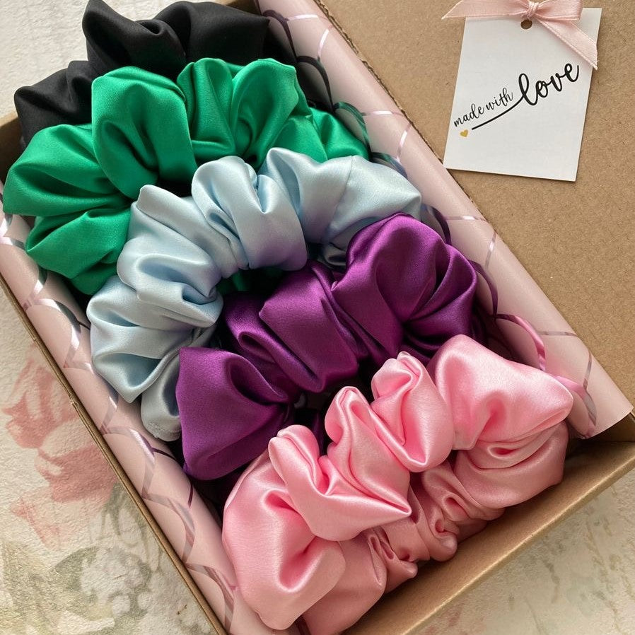 Bold & Shy Scrunchie Combo