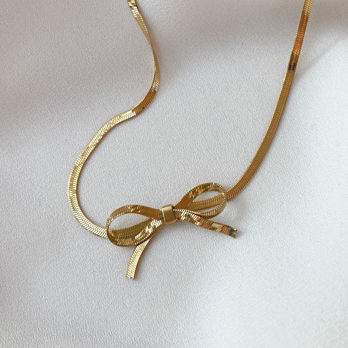 Viral Bow Choker - Image 3