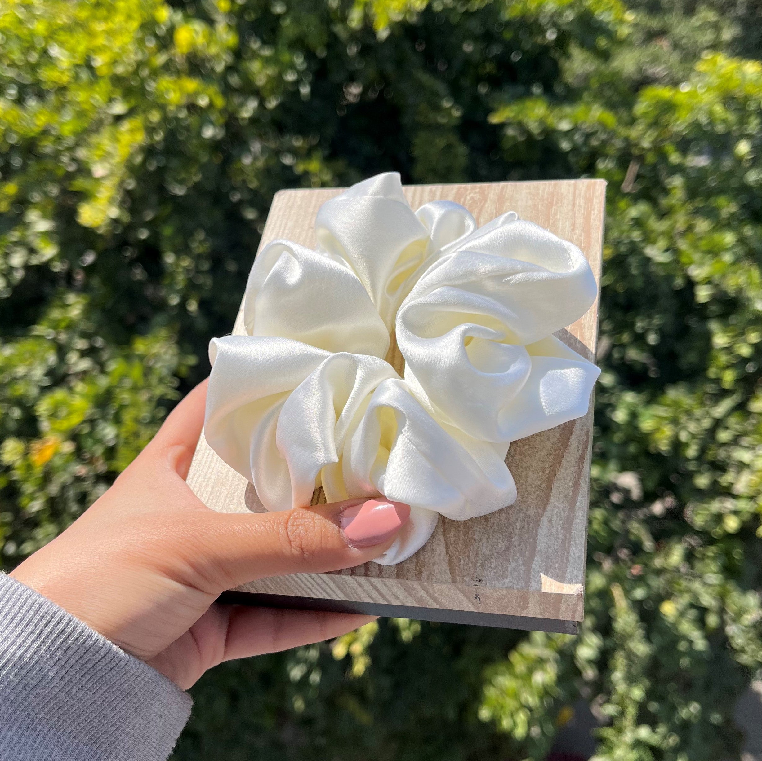 Super Soft White Scrunchie - Image 2