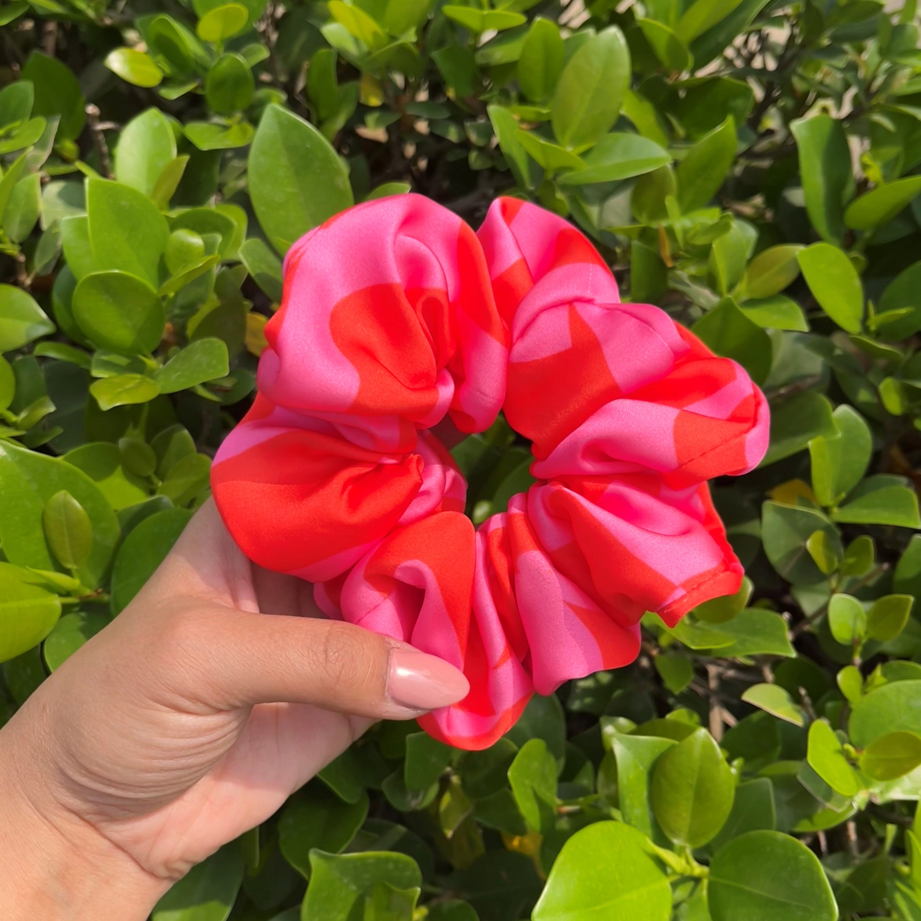 Hot Pinks & Tangerines Scrunchie