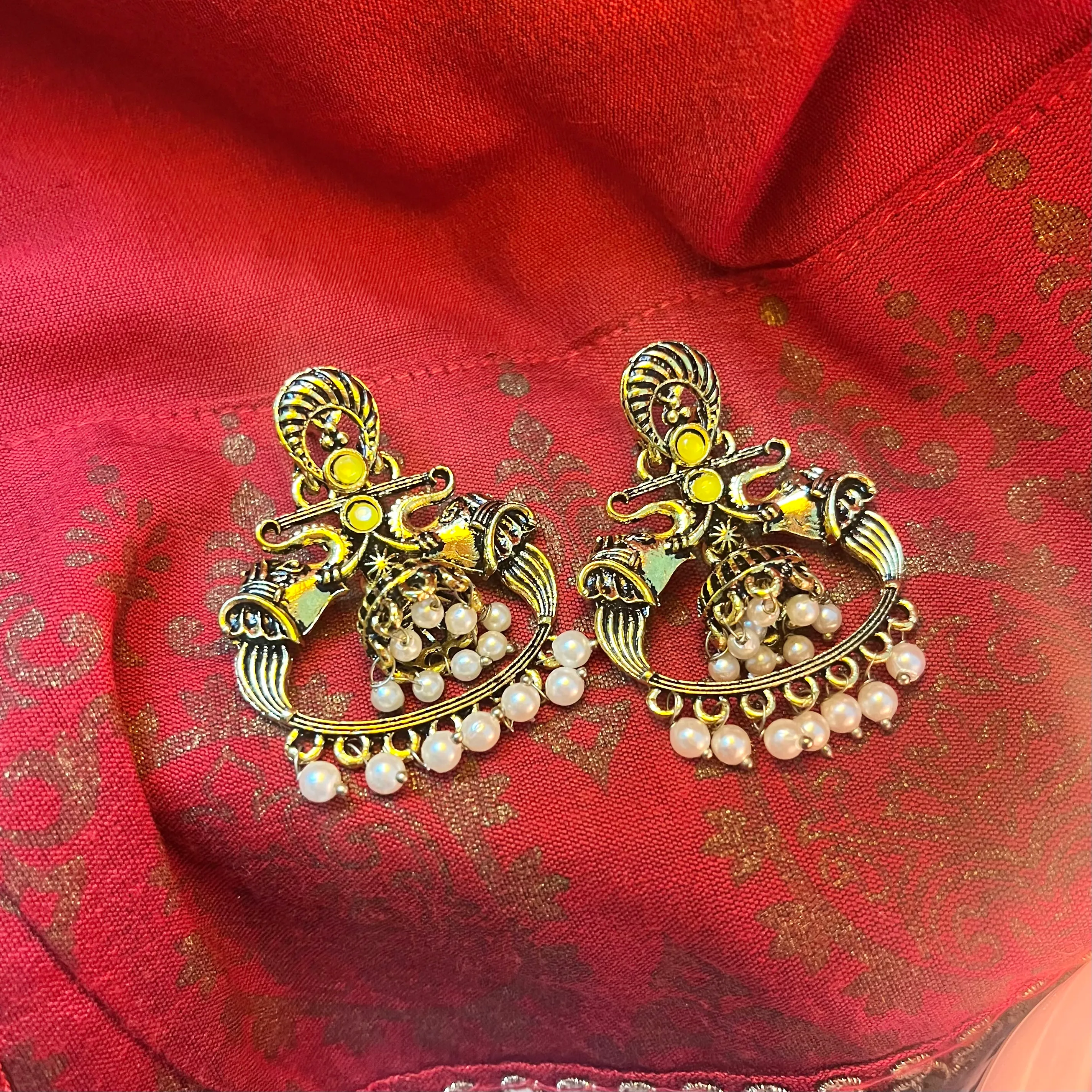 Kamini Earrings - Image 3