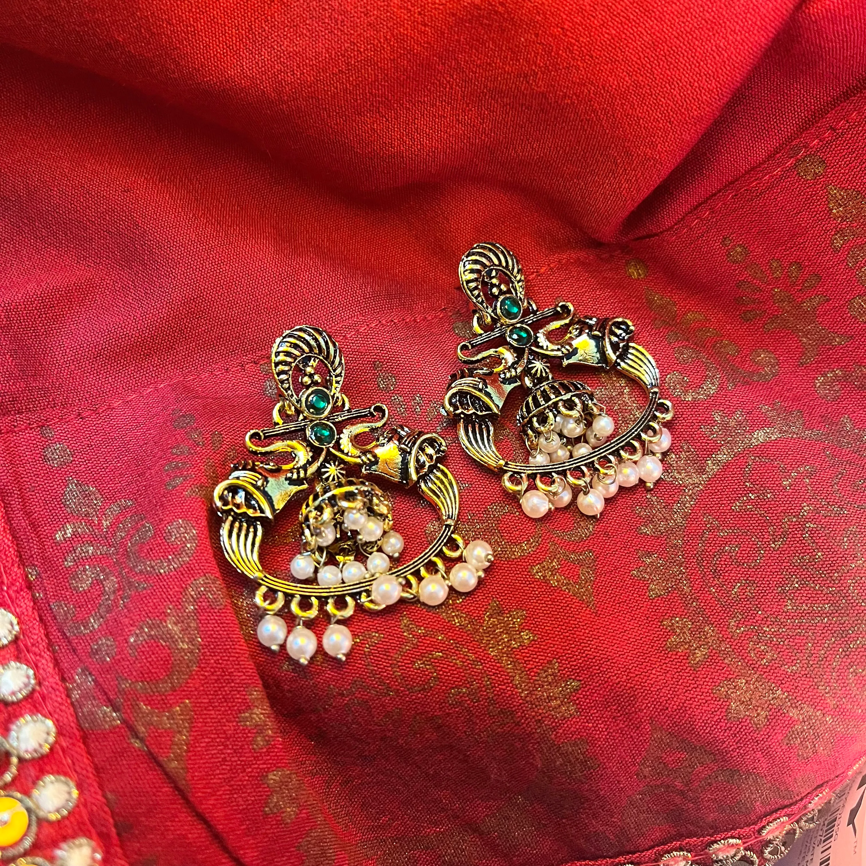 Kamini Earrings - Image 4
